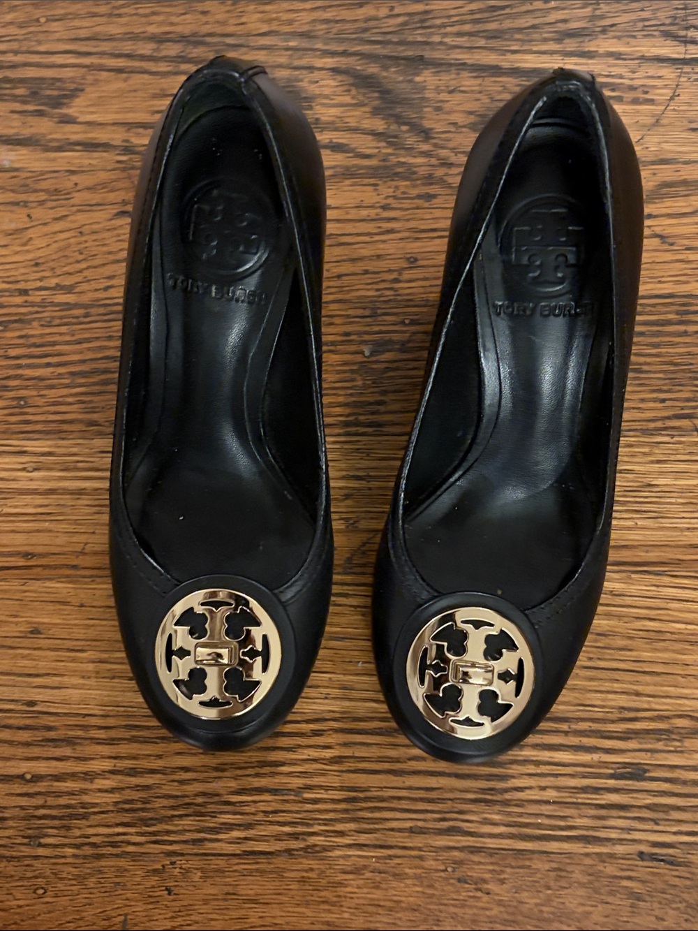 Tory Burch Leather Logo Heels